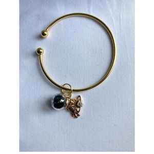 Colored silver bracelet with cute charms🦋🤍❕